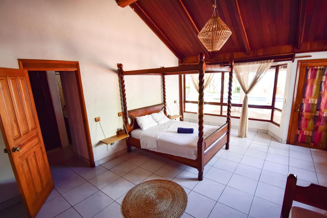 Amaru Wellbeing Resort Chinandega Exteriör bild
