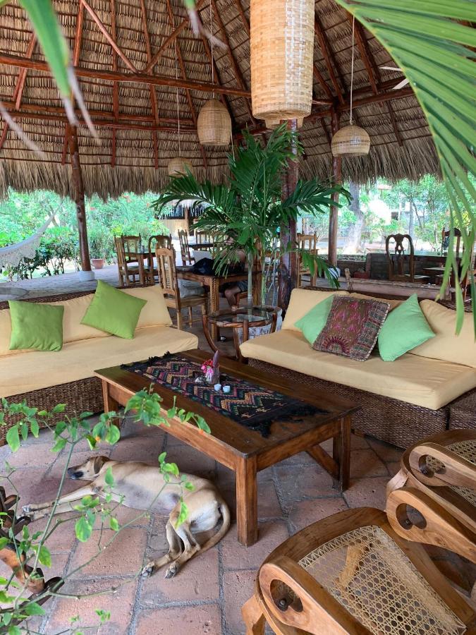 Amaru Wellbeing Resort Chinandega Exteriör bild